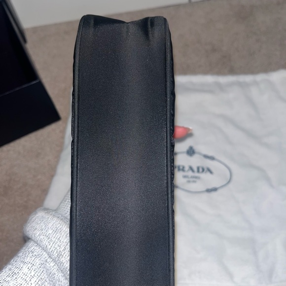 Prada Re-Edition Re-Nylon 2000 mini bag - Picture 9 of 14